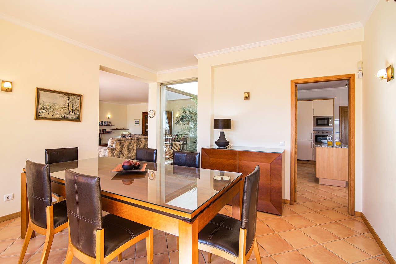 Villa Bianca - 4 Bedroom Villa in Albufeira