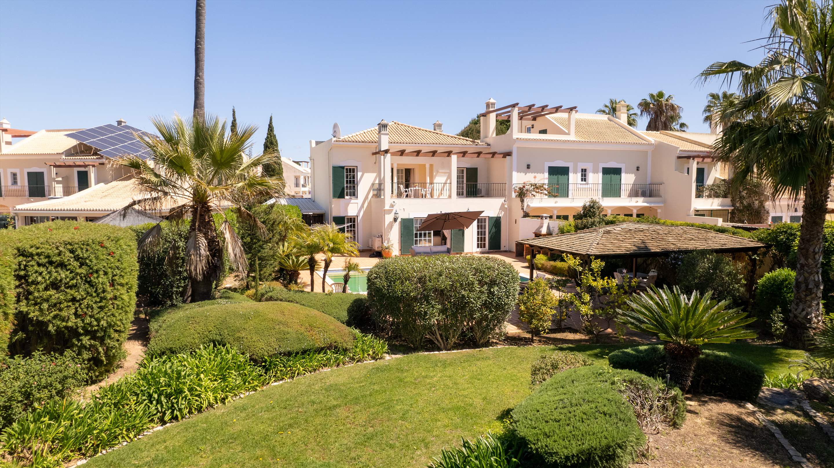 Villa Shana - 3 Bedroom Villa in Vilamoura