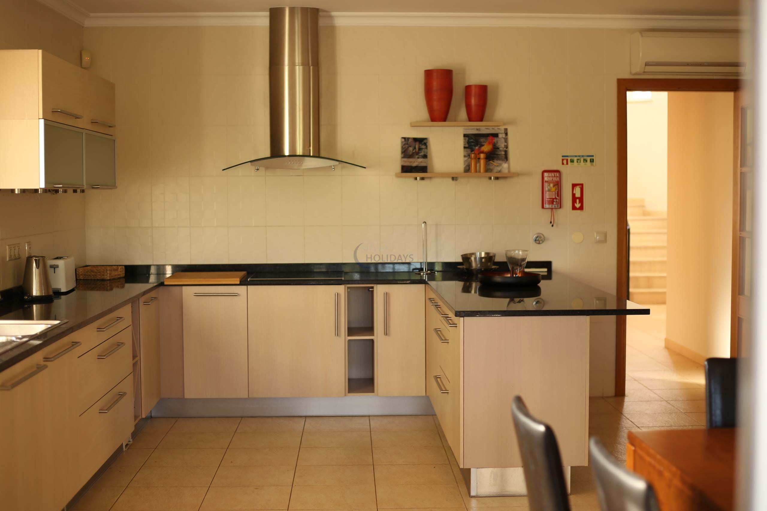Villa Sonata - 4 Bedroom Villa in Vila Sol, Vilamoura