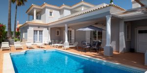Villa Royal Sol - 4 Bedroom Villa in Vila Sol
